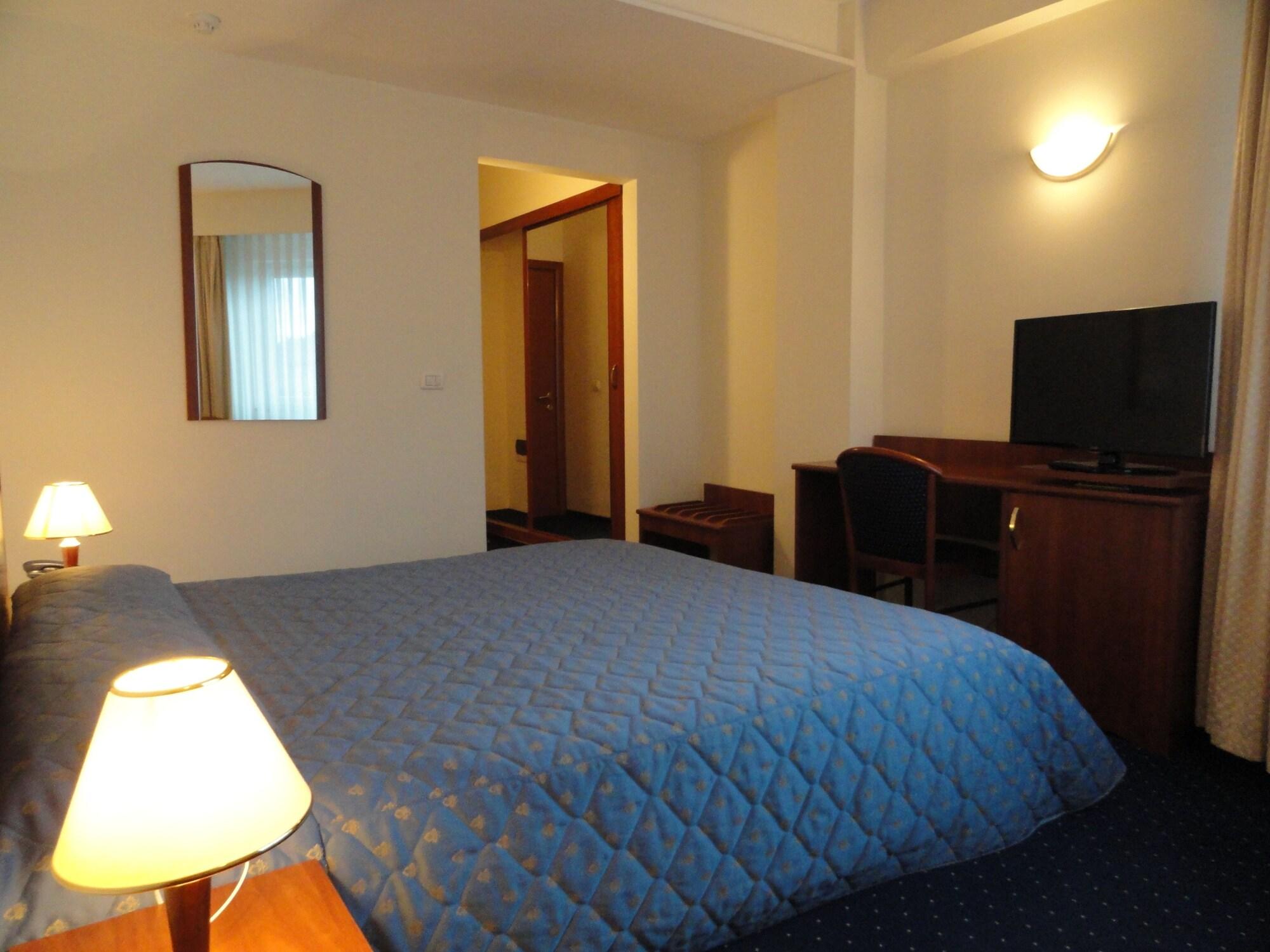 Hotel Excelsior Timisoara Luaran gambar