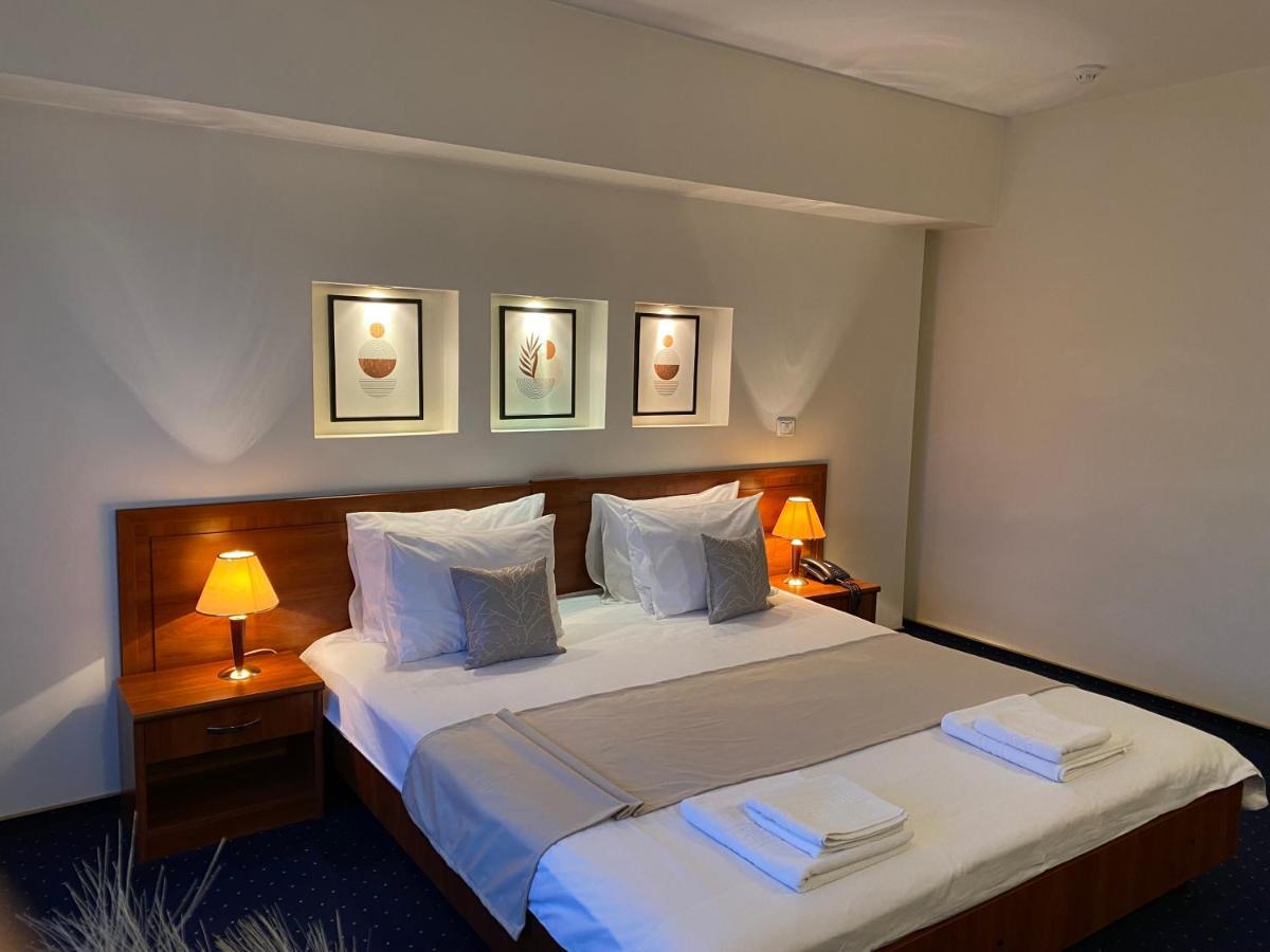 Hotel Excelsior Timisoara Luaran gambar