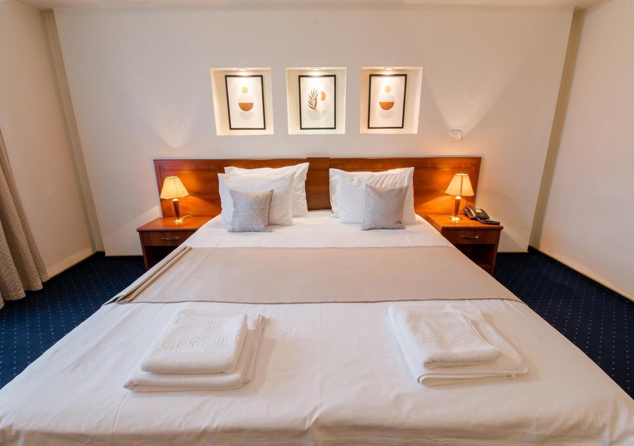 Hotel Excelsior Timisoara Luaran gambar